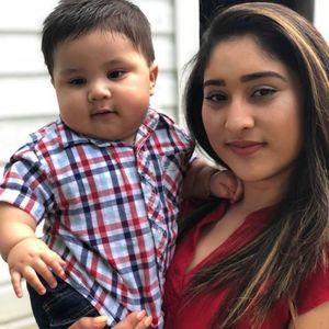 Meet your Posher, Yamiilett